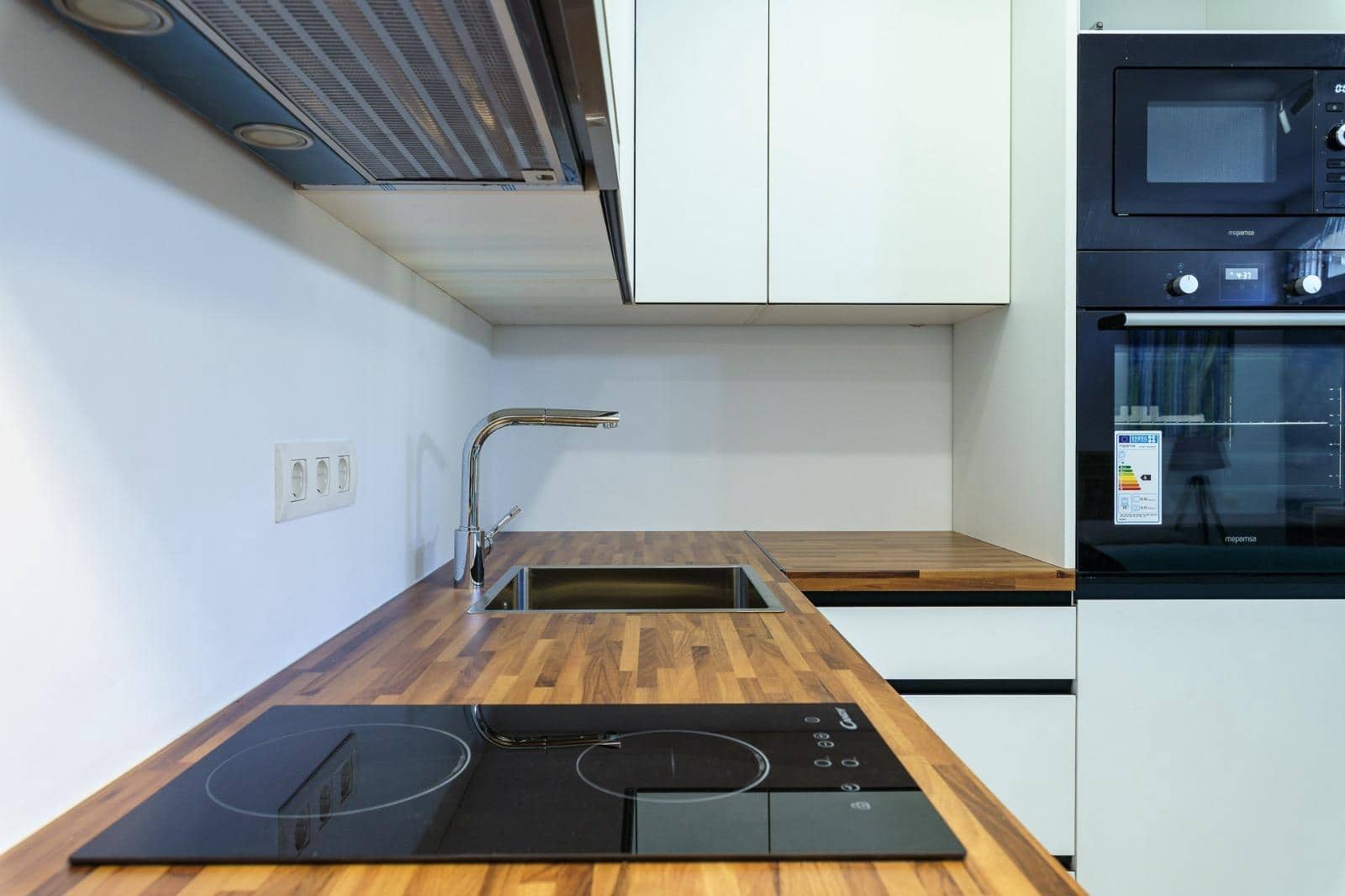 1 sovrum Studio att hyra i Malaga stad - 700 € (Ref: 9904199)