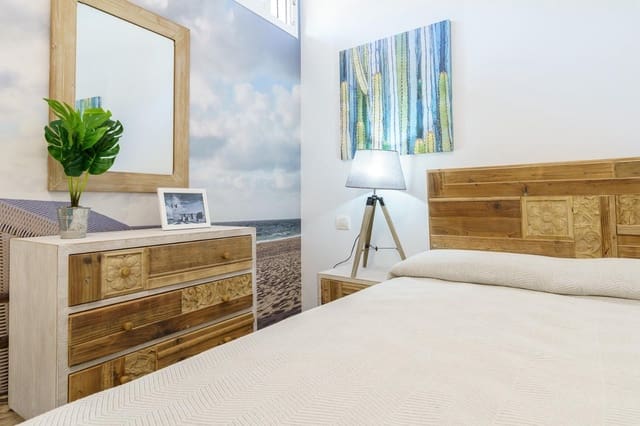 1 bedroom Studio for rent in Conde de Ureña, Málaga city - € 700 (Ref: 9904199)