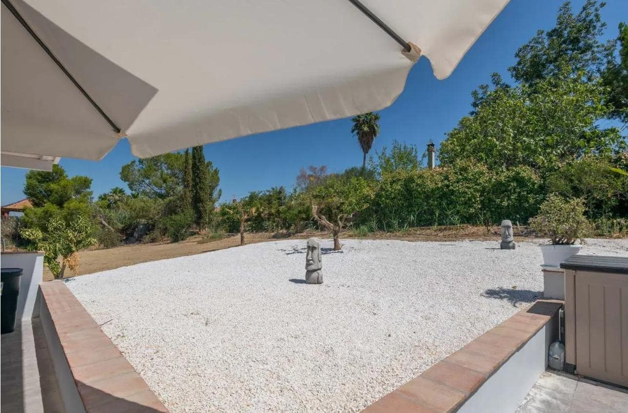 4 sovrum Villa till salu i Cartama med pool garage - 485 000 € (Ref: 9911244)