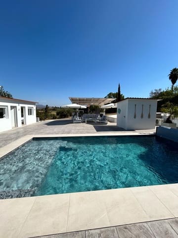 4 sovrum Villa till salu i Cártama med pool garage - 485 000 € (Ref: 9911244)