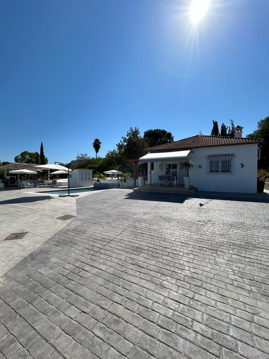 4 sovrum Villa till salu i Cartama med pool garage - 485 000 € (Ref: 9911244)