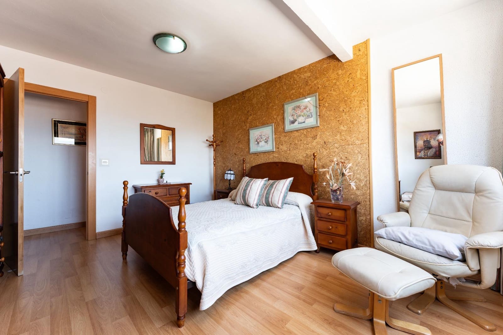 4 sypialnia Mieszkanie na sprzedaż w Miasto Malaga - 360 000 € (Ref: 9911245)