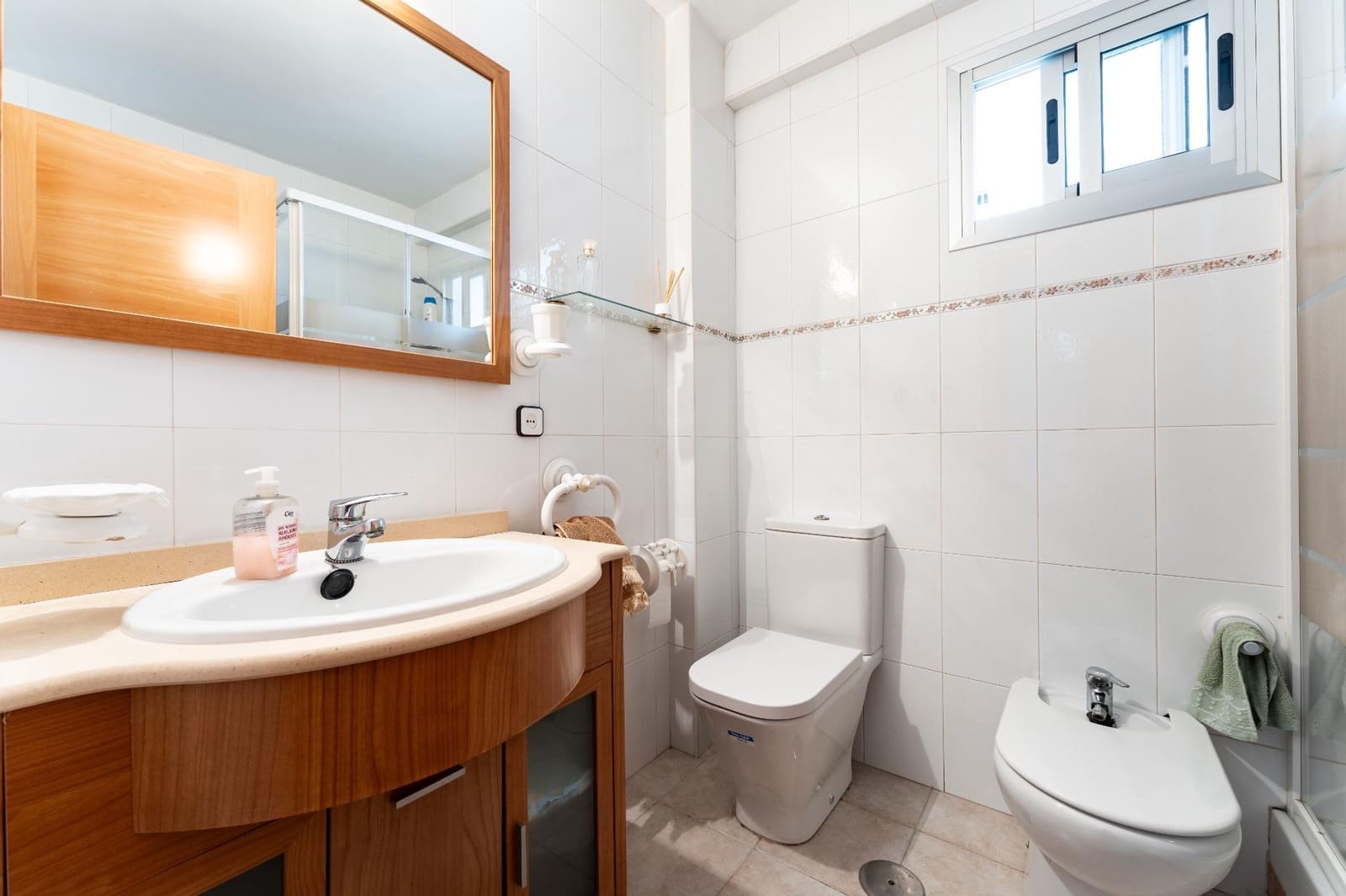 4 sypialnia Mieszkanie na sprzedaż w Miasto Malaga - 360 000 € (Ref: 9911245)