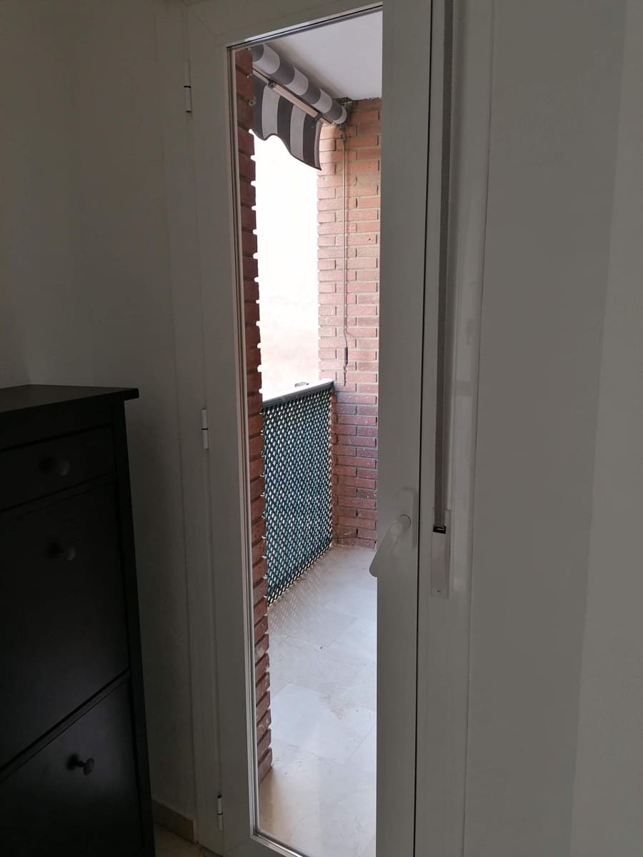 1 quarto Apartamento para arrendar em Malaga cidade - 900 € (Ref: 9920624)