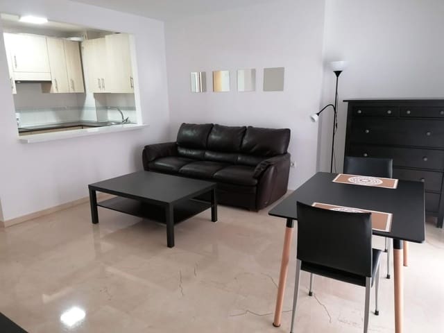1 quarto Apartamento para arrendar em Málaga cidade - 900 € (Ref: 9920624)