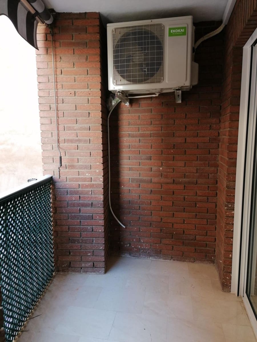 1 quarto Apartamento para arrendar em Malaga cidade - 900 € (Ref: 9920624)