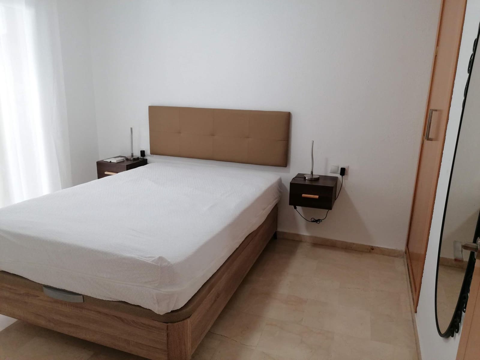 1 quarto Apartamento para arrendar em Malaga cidade - 900 € (Ref: 9920624)