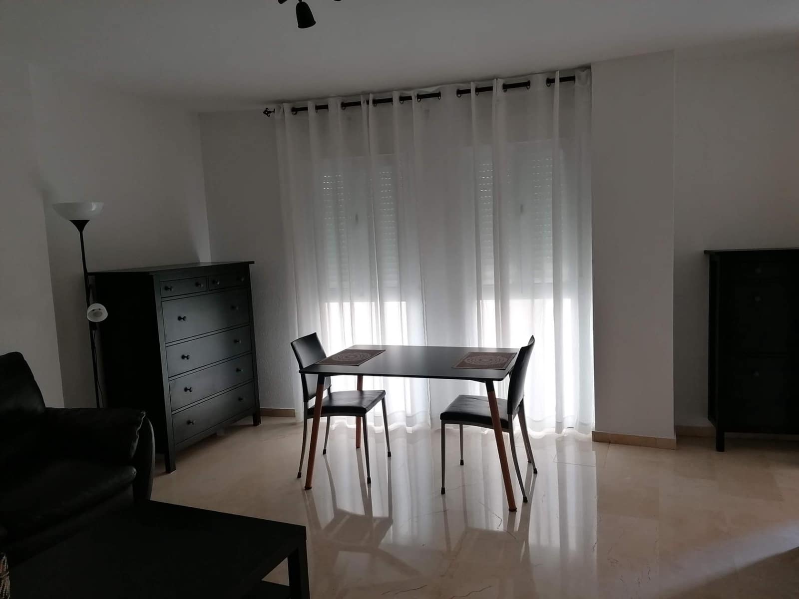 1 quarto Apartamento para arrendar em Malaga cidade - 900 € (Ref: 9920624)