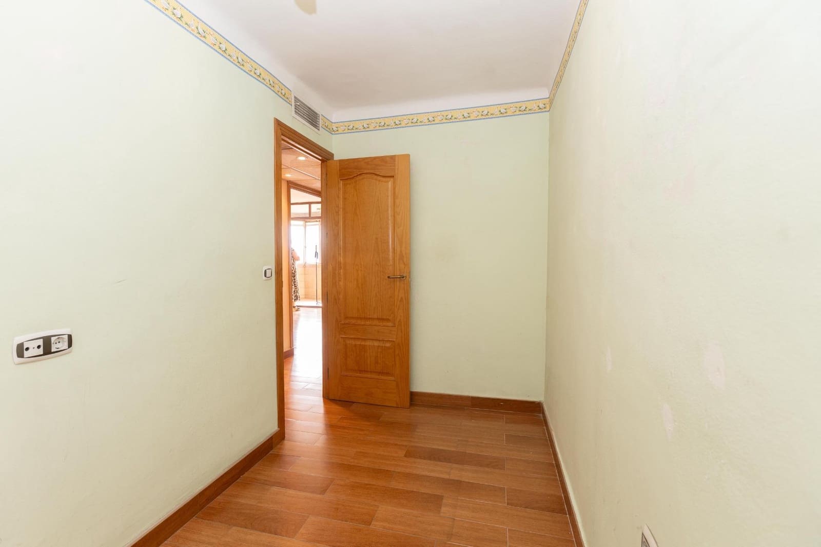 3 sypialnia Mieszkanie na sprzedaż w Miasto Malaga - 370 000 € (Ref: 9924759)