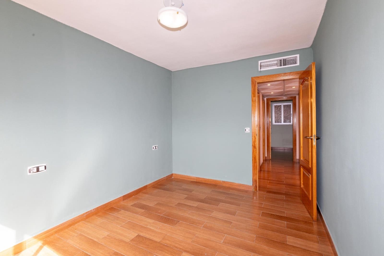 3 sypialnia Mieszkanie na sprzedaż w Miasto Malaga - 370 000 € (Ref: 9924759)