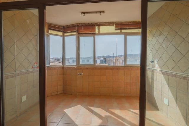 3 sypialnia Mieszkanie na sprzedaż w Miasto Málaga - 370 000 € (Ref: 9924759)