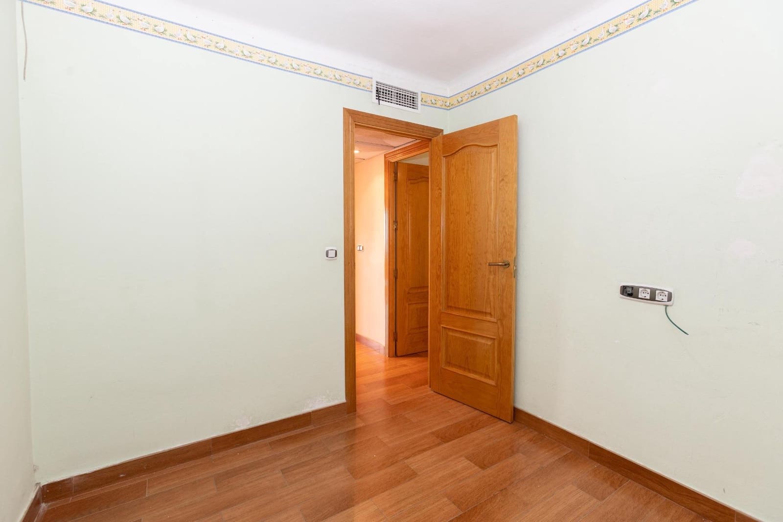 3 sypialnia Mieszkanie na sprzedaż w Miasto Malaga - 370 000 € (Ref: 9924759)