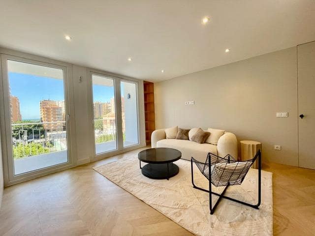 3 makuuhuone Asunto myytävänä paikassa Malaga kaupunki - 890 000 € (Ref: 9936567)