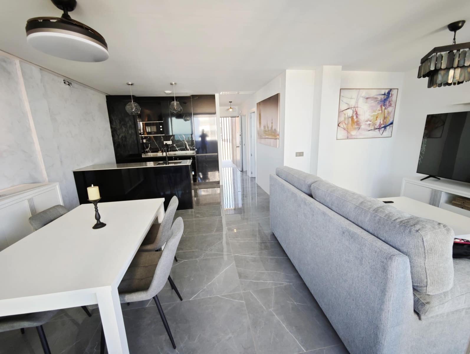 2 soveværelse Lejlighed til salg i Arroyo de la Miel med garage - € 530.000 (Ref: 9940349)