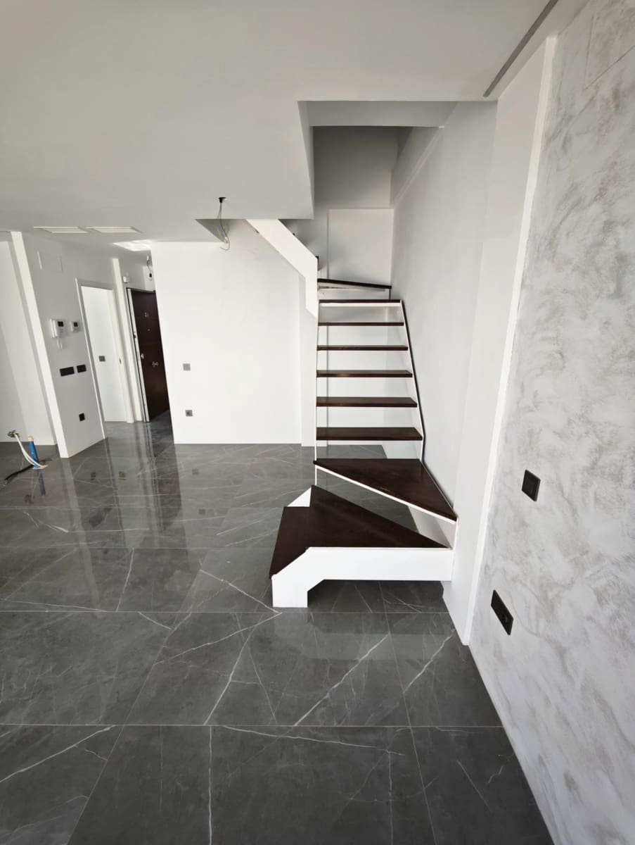 2 soveværelse Penthouse til salg i Arroyo de la Miel med swimmingpool garage - € 750.000 (Ref: 9940350)