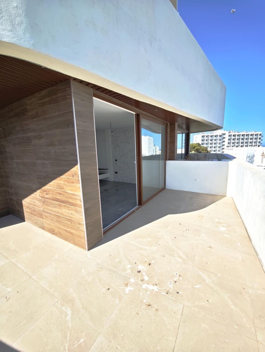 2 soveværelse Penthouse til salg i Arroyo de la Miel med swimmingpool garage - € 750.000 (Ref: 9940350)