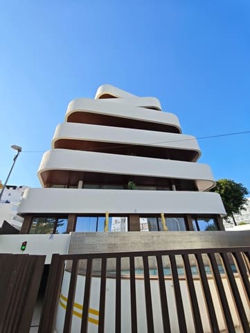 2 soveværelse Penthouse til salg i Arroyo de la Miel, Benalmádena med swimmingpool garage - € 750.000 (Ref: 9940350)