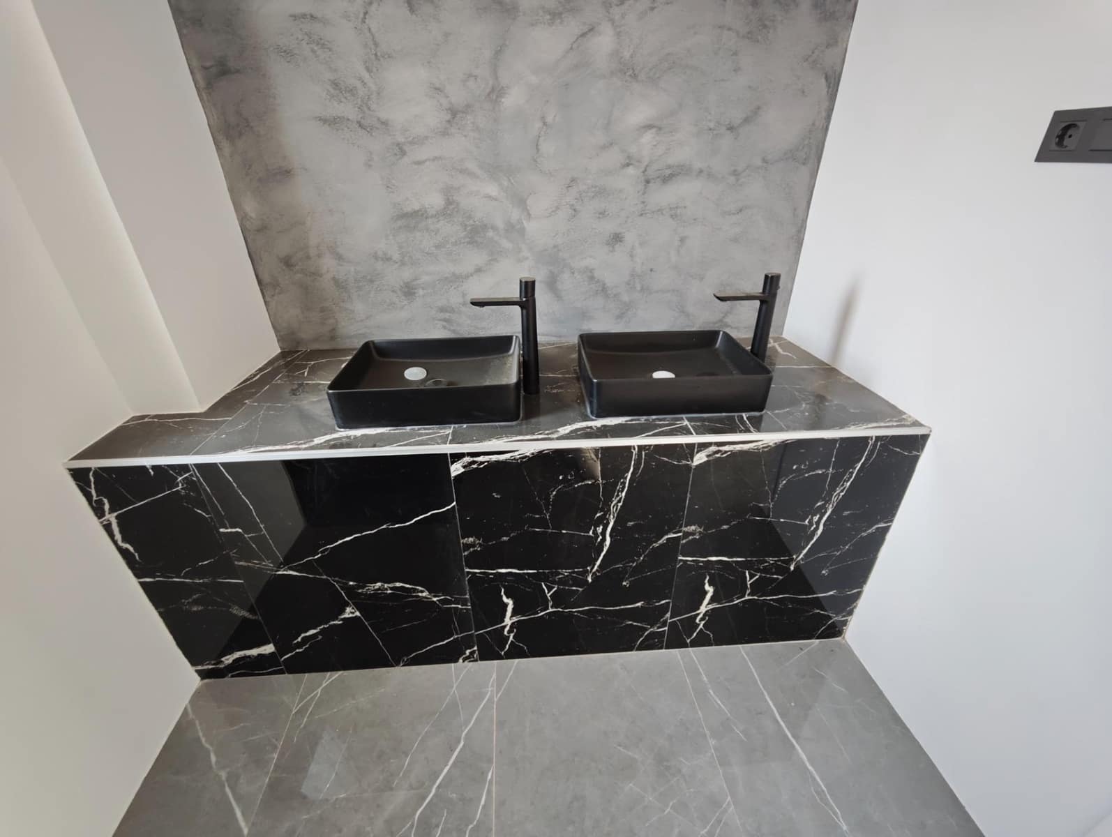 2 soveværelse Penthouse til salg i Arroyo de la Miel med swimmingpool garage - € 750.000 (Ref: 9940350)