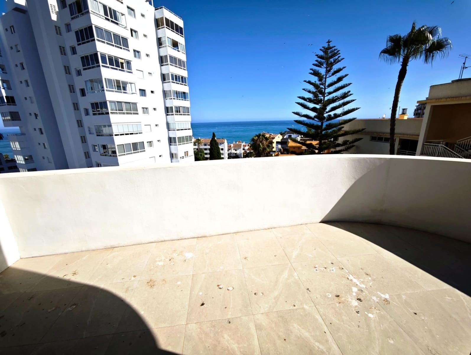 2 soveværelse Penthouse til salg i Arroyo de la Miel med swimmingpool garage - € 750.000 (Ref: 9940350)