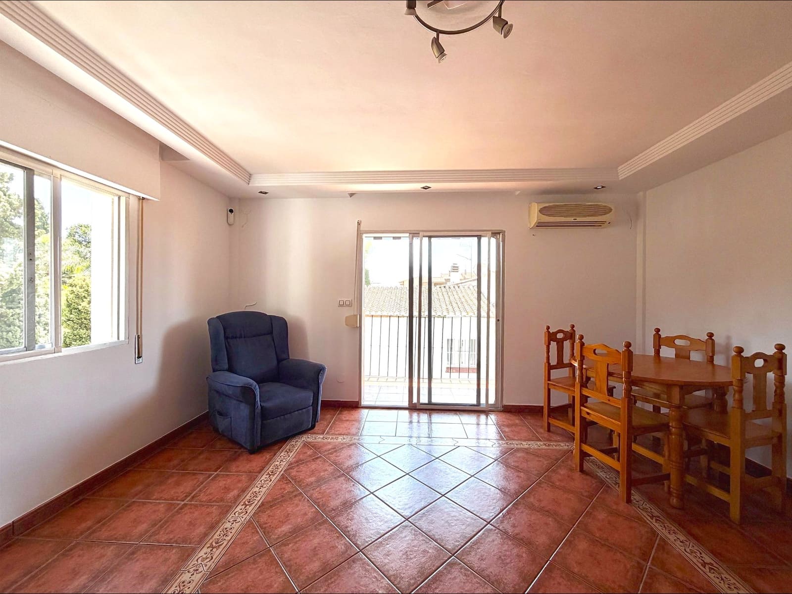 3 bedroom Apartment for sale in El Coto - € 260,000 (Ref: 9942719)