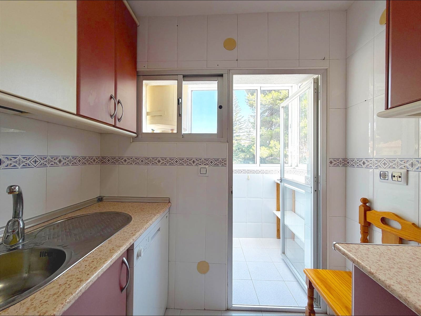 3 bedroom Apartment for sale in El Coto - € 260,000 (Ref: 9942719)