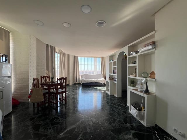 2 sovrum Takvåning till salu i Portada Alta, Málaga stad med pool - 290 000 € (Ref: 9950010)