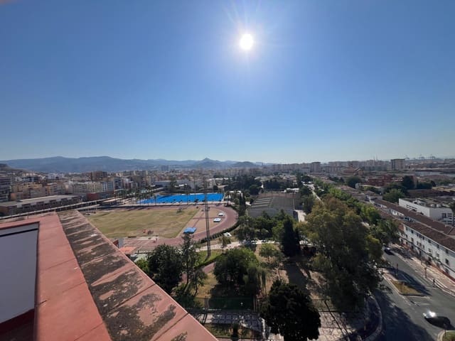 2 sovrum Takvåning till salu i Portada Alta, Málaga stad med pool - 290 000 € (Ref: 9950010)