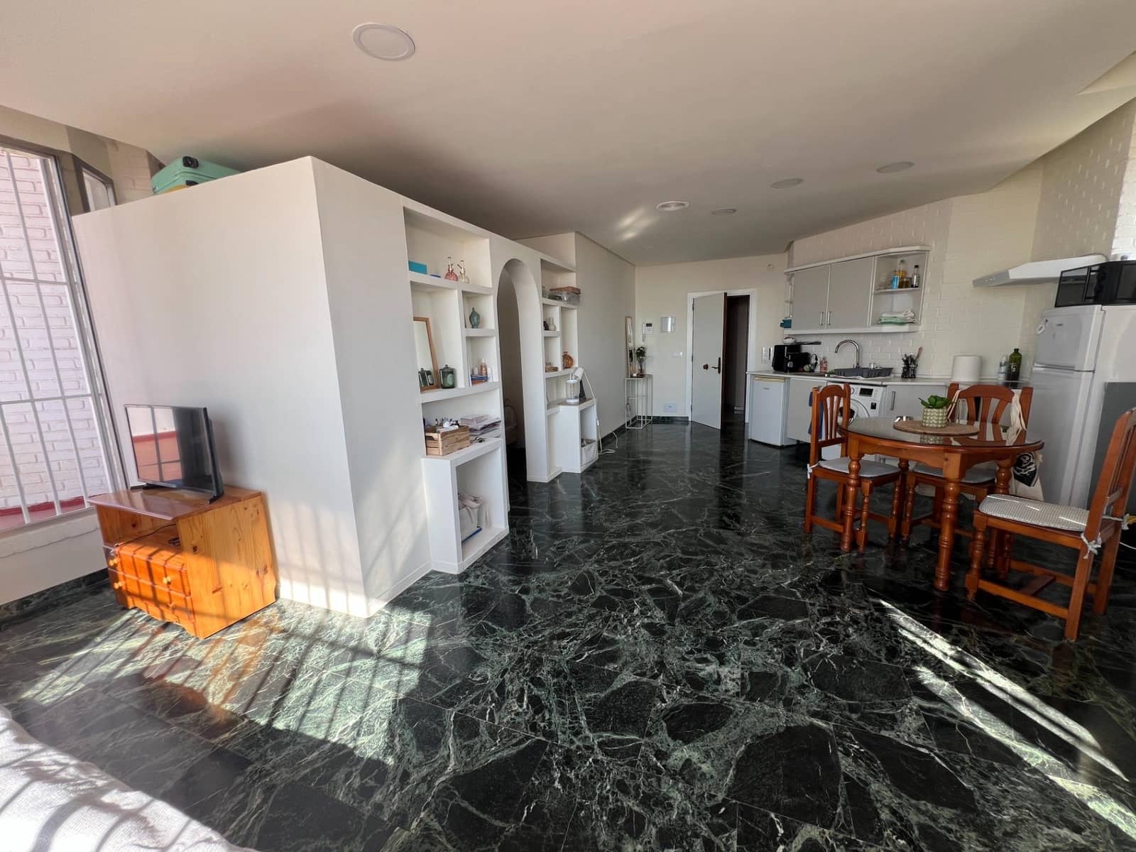 2 sovrum Takvåning till salu i Malaga stad med pool - 290 000 € (Ref: 9950010)