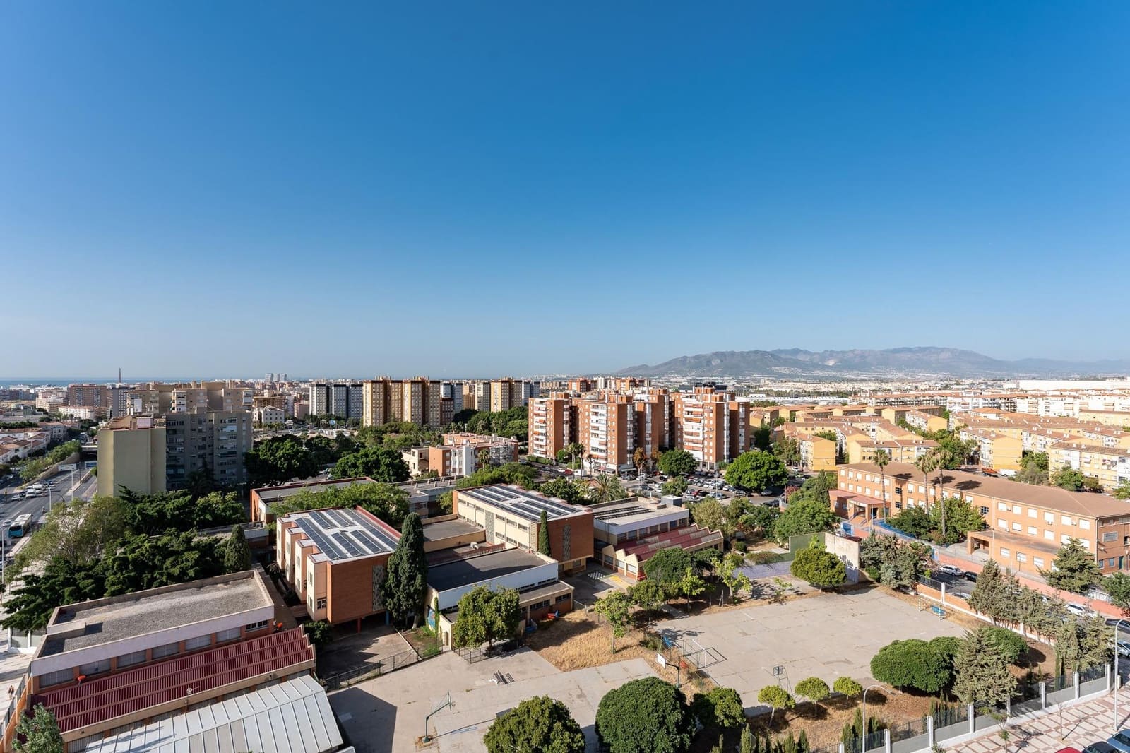 Ático de 1 habitación en Málaga ciudad en venta con piscina - 290.000 € (Ref: 9950010)