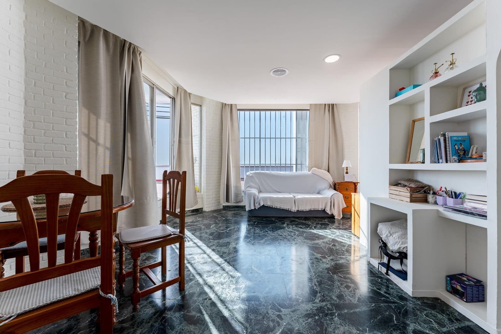Ático de 1 habitación en Málaga ciudad en venta con piscina - 290.000 € (Ref: 9950010)
