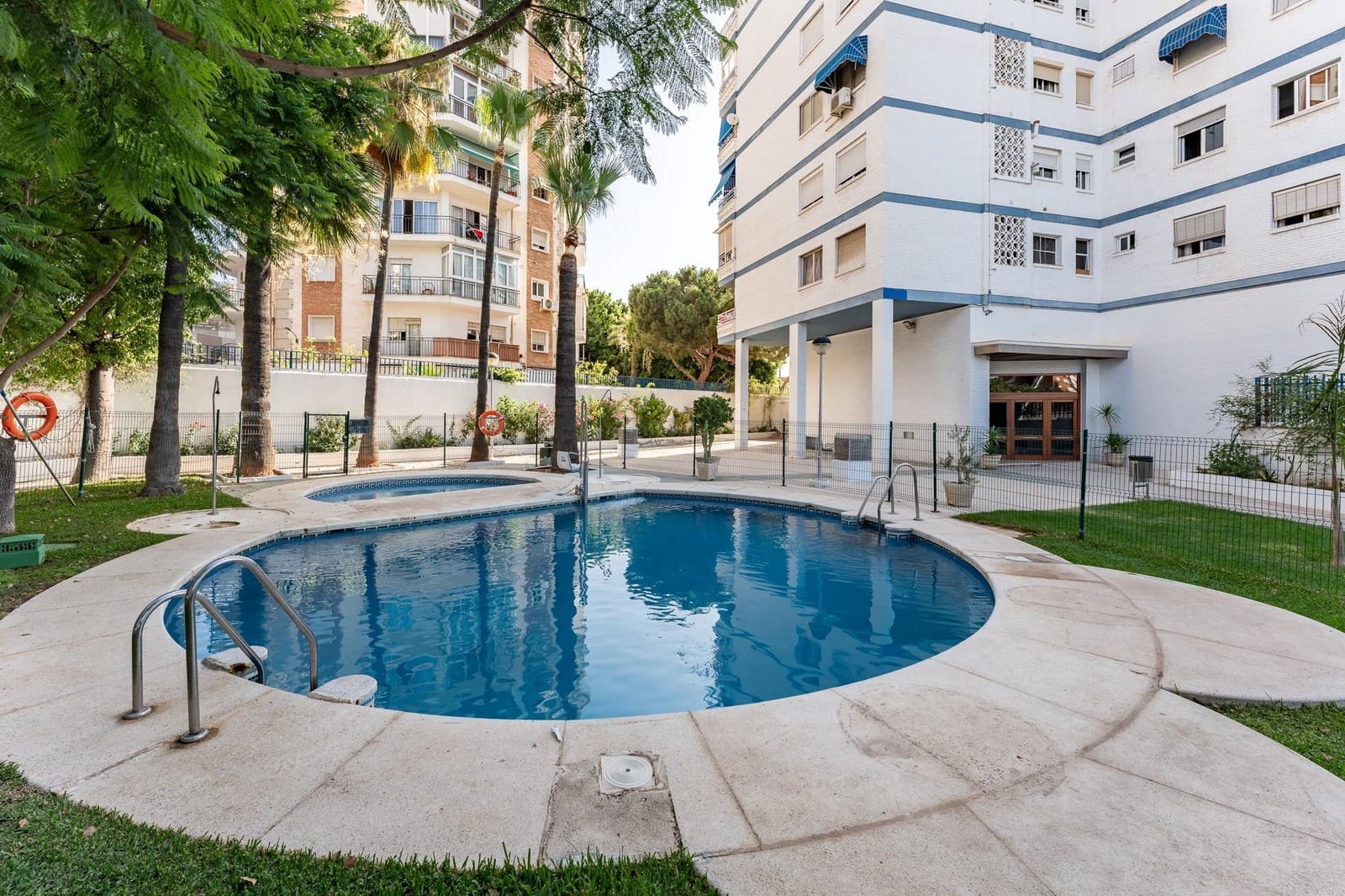 Ático de 1 habitación en Málaga ciudad en venta con piscina - 290.000 € (Ref: 9950010)