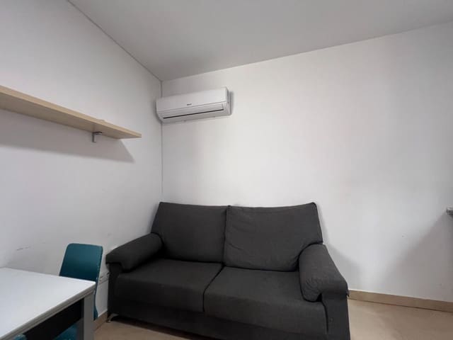 Asunto vuokrattavana paikassa Centro Historico, Málaga kaupunki - 900 € (Ref: 9954401)