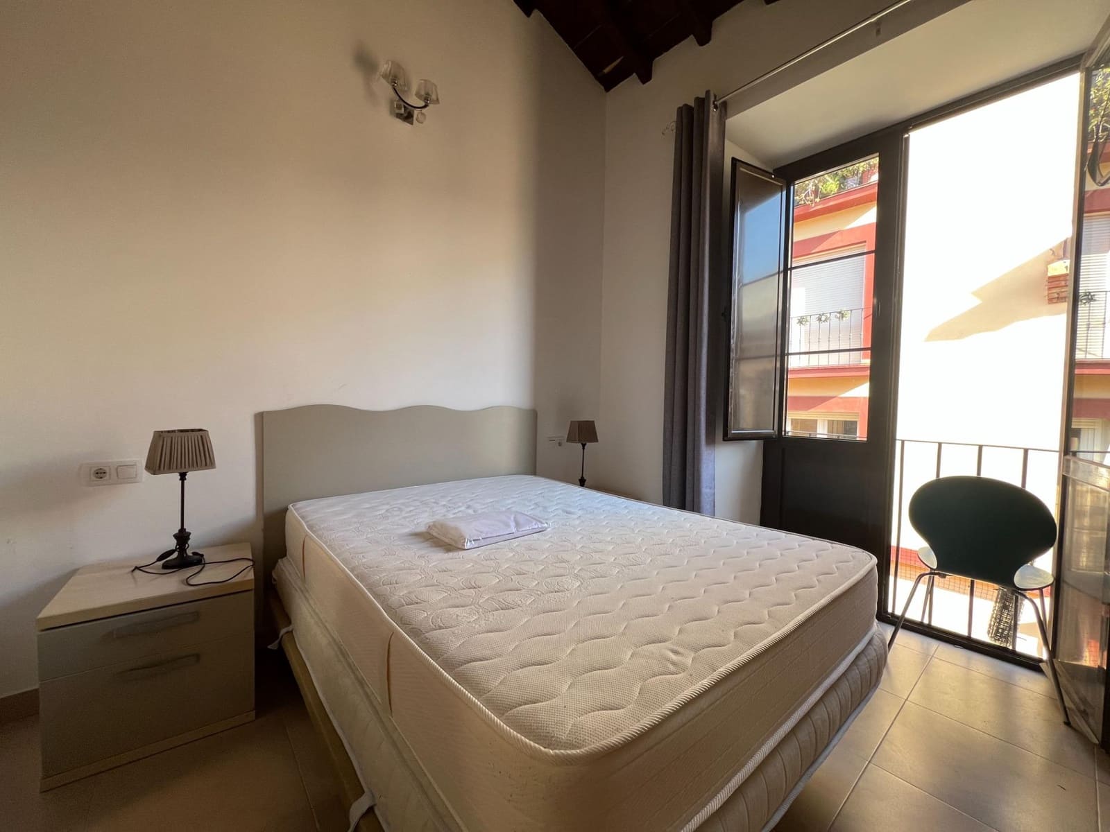 Asunto vuokrattavana paikassa Malaga kaupunki - 900 € (Ref: 9954401)