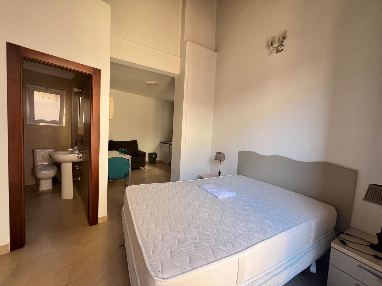 Asunto vuokrattavana paikassa Malaga kaupunki - 900 € (Ref: 9954401)