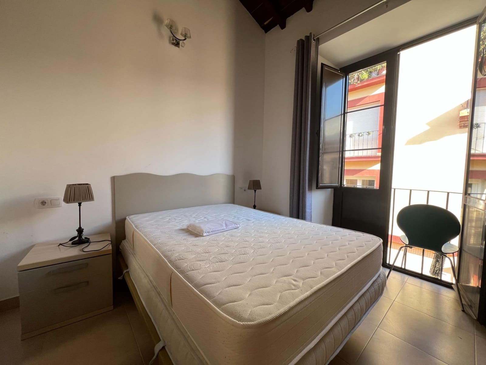 Asunto vuokrattavana paikassa Malaga kaupunki - 900 € (Ref: 9954401)
