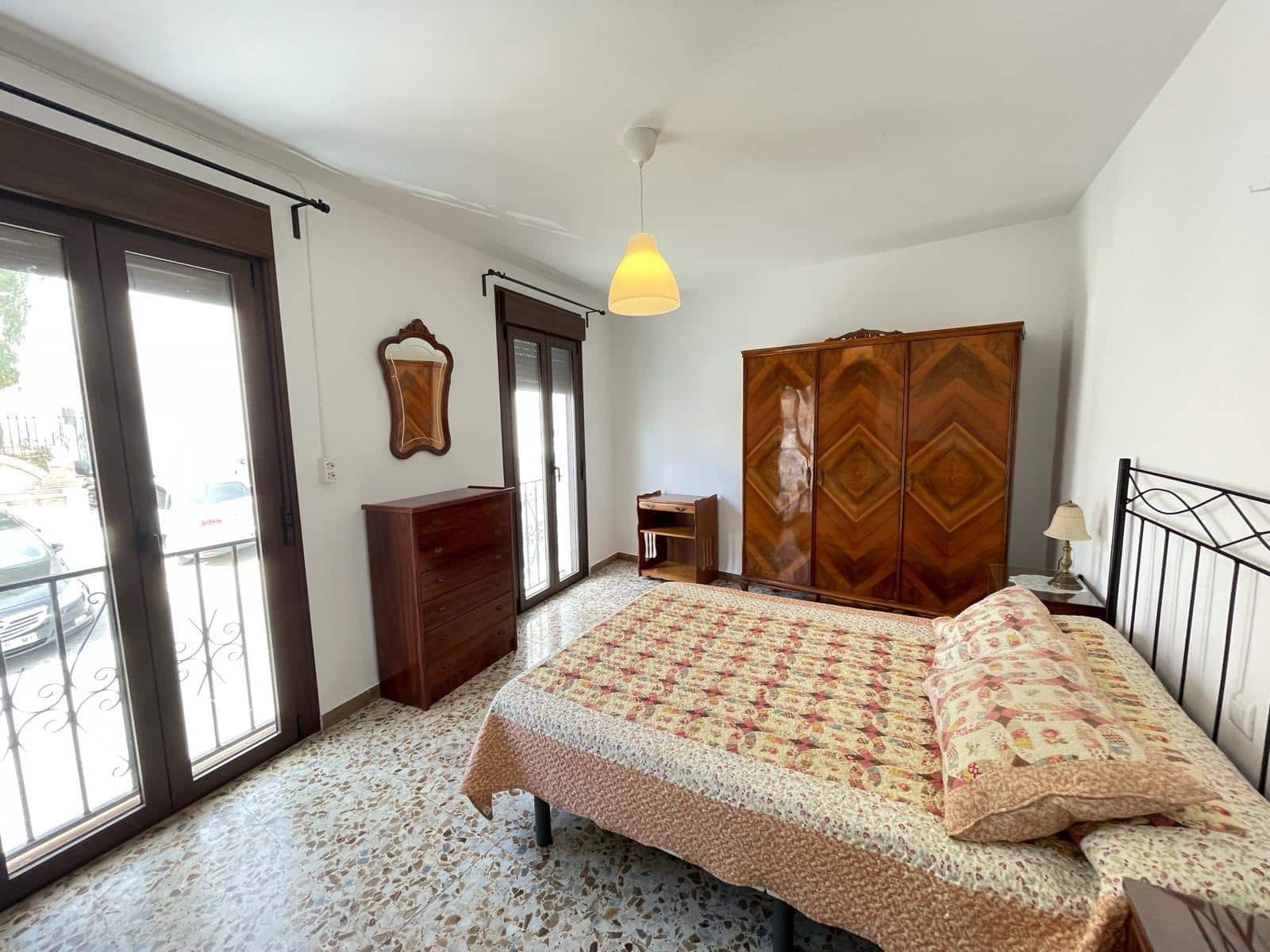 3 bedroom Terraced Villa for rent in Colmenar - € 650 (Ref: 9959964)