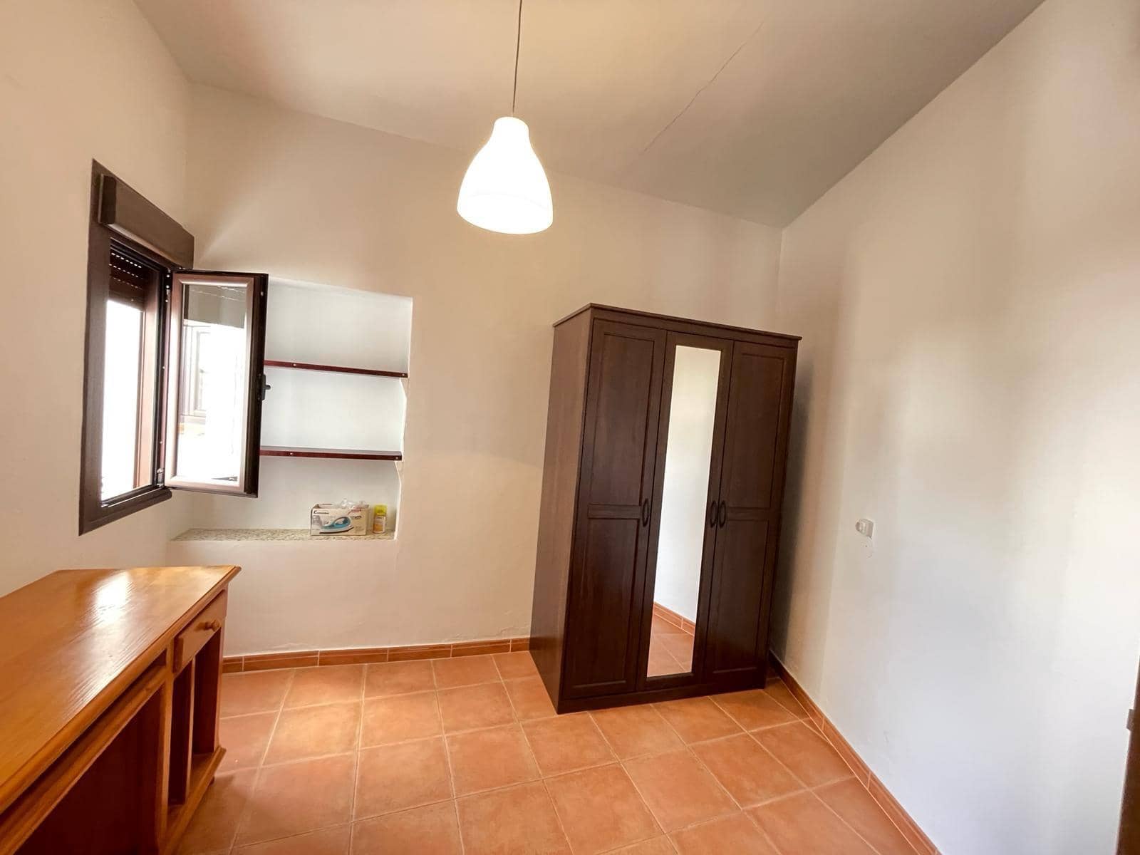 3 bedroom Terraced Villa for rent in Colmenar - € 650 (Ref: 9959964)