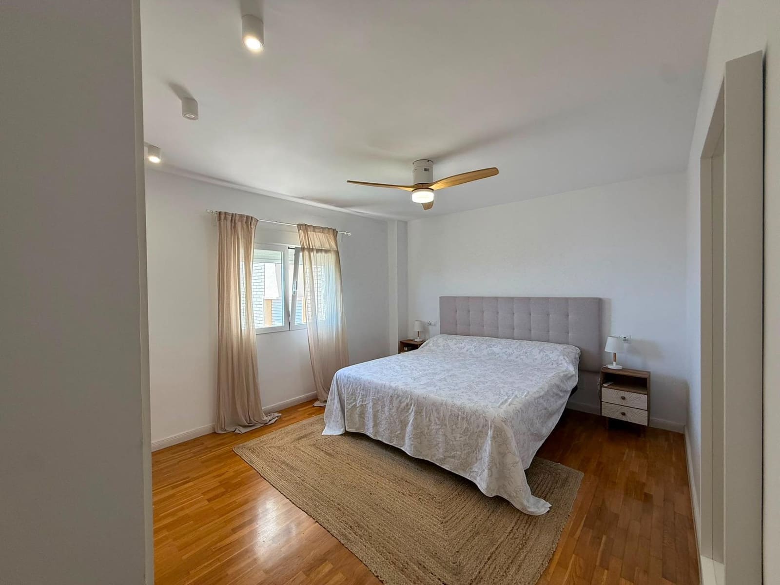 3 soveværelse Lejlighed til salg i Malaga by med garage - € 970.000 (Ref: 9963327)