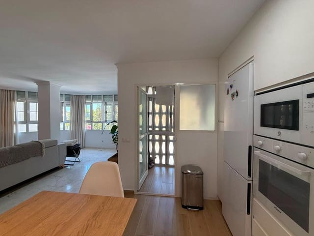3 slaapkamer Flat te koop in Málaga stad met garage - € 970.000 (Ref: 9963327)
