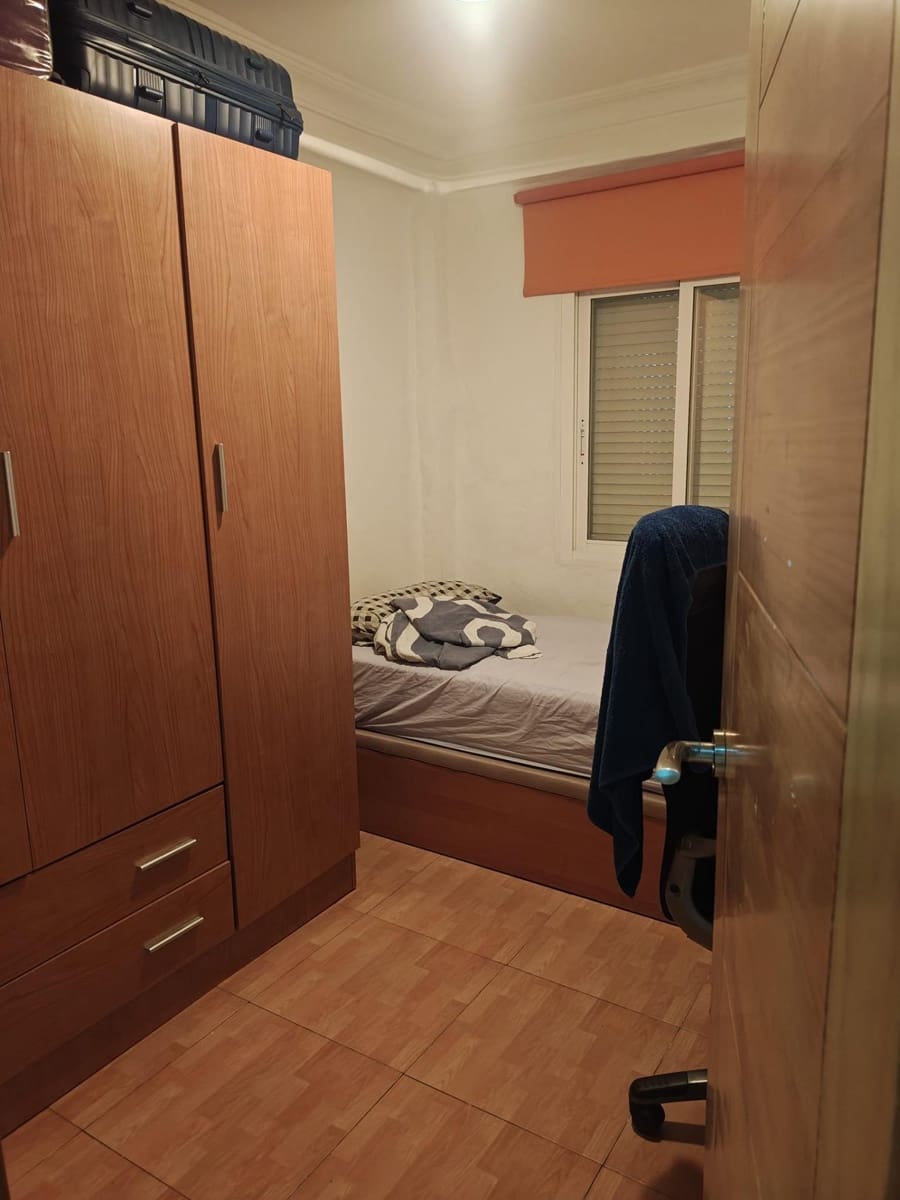 3 sovrum Lägenhet till salu i Malaga stad - 250 000 € (Ref: 9973523)