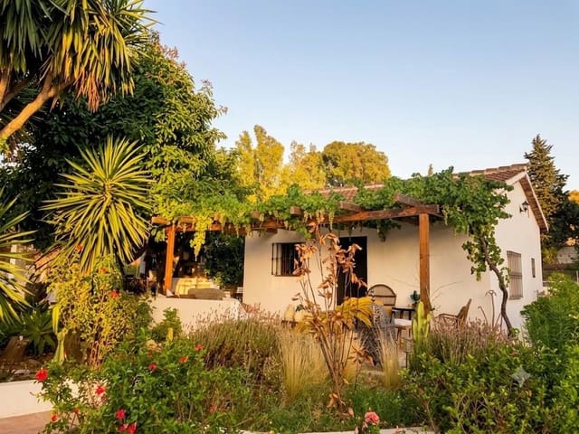 10 soveværelse Finca/Landehus til salg i Alhaurín el Grande med swimmingpool garage - € 1.395.000 (Ref: 9983201)