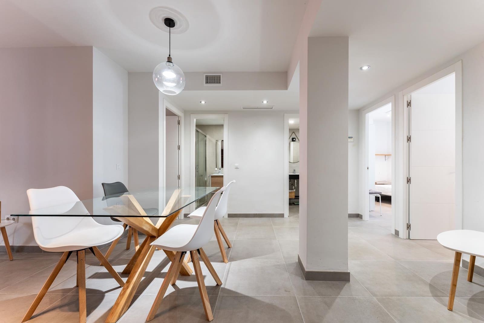 3 makuuhuone Huoneisto vuokrattavana paikassa Malaga kaupunki - 1 100 € (Ref: 9985132)