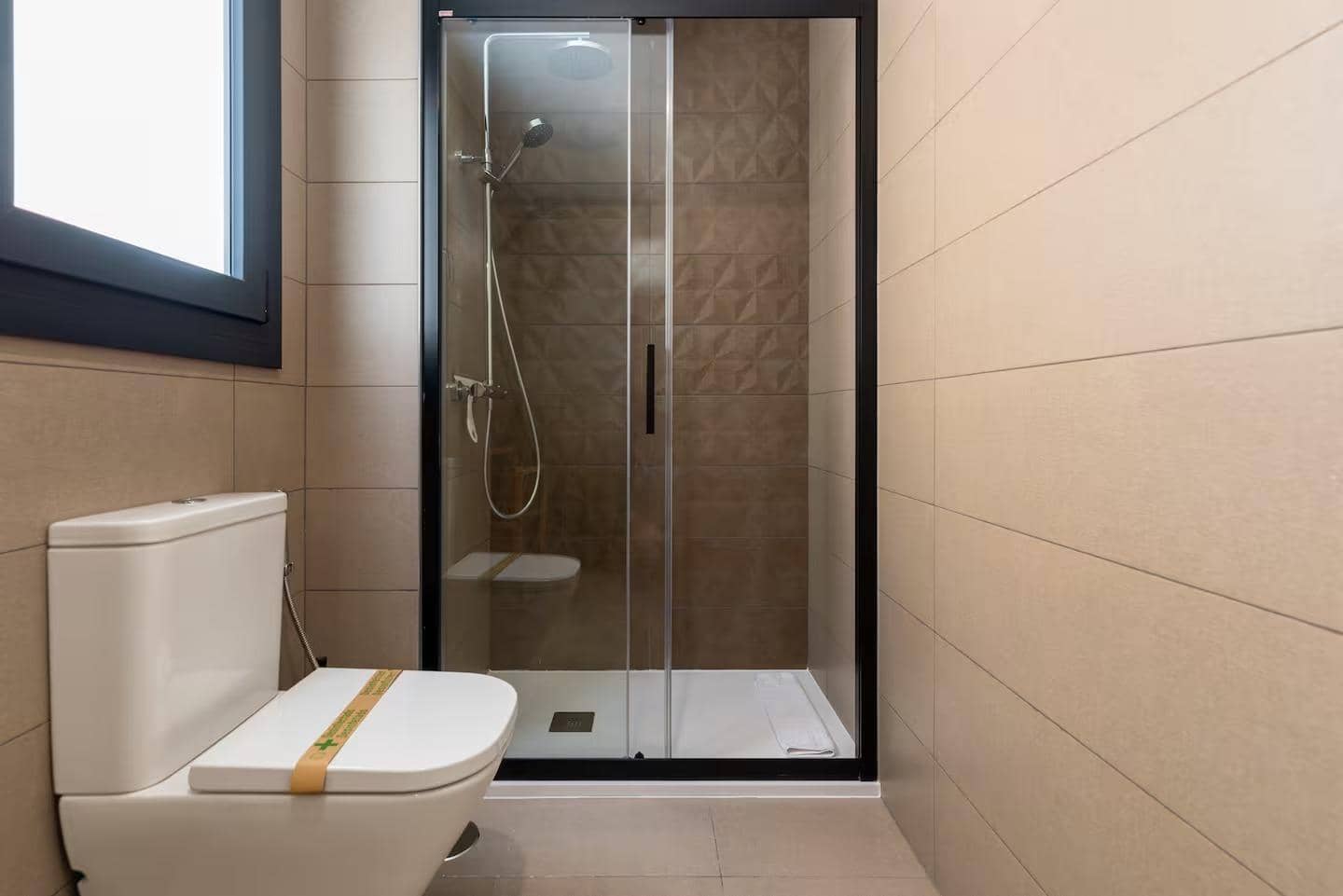 2 Zimmer Wohnung zu verkaufen in Malaga Stadt mit Pool Garage - 750.000 € (Ref: 9985133)