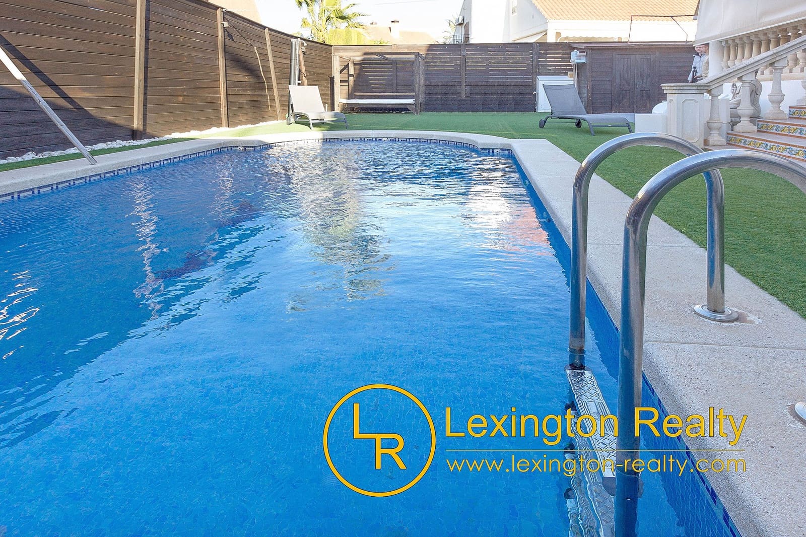 4 soveværelse Semi-Rækkehus til salg i Valverde med swimmingpool - € 435.000 (Ref: 8222085)