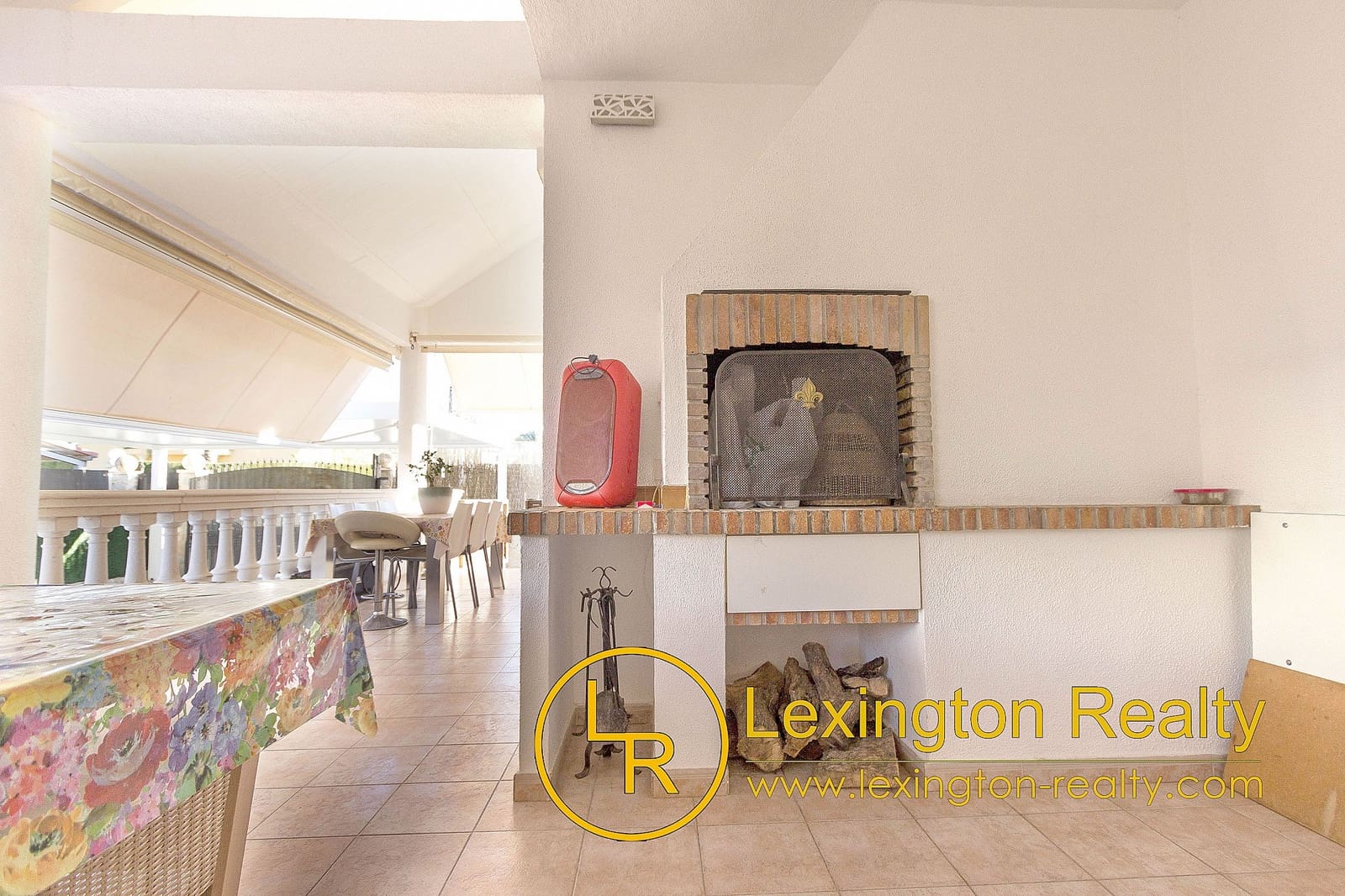 4 soveværelse Semi-Rækkehus til salg i Valverde med swimmingpool - € 435.000 (Ref: 8222085)