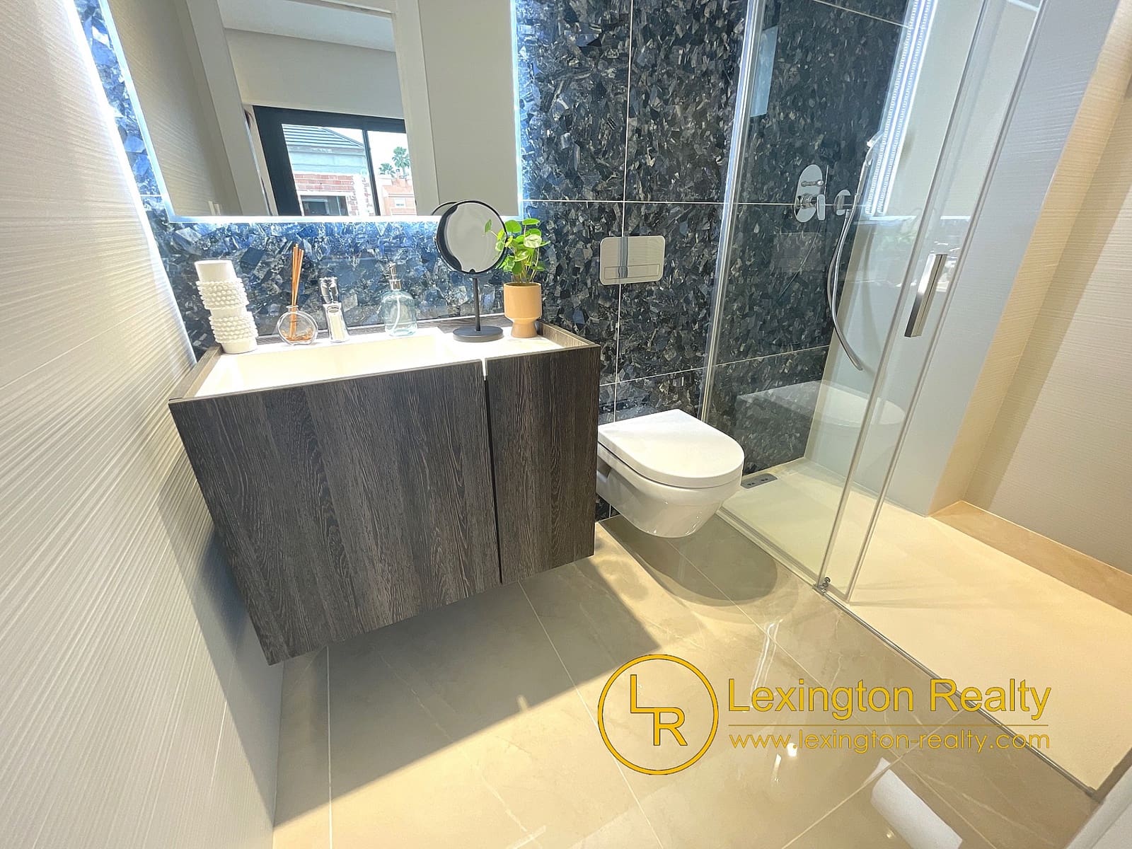 3 bedroom Townhouse for sale in Gran Alacant with pool garage - € 312,000 (Ref: 8222087)