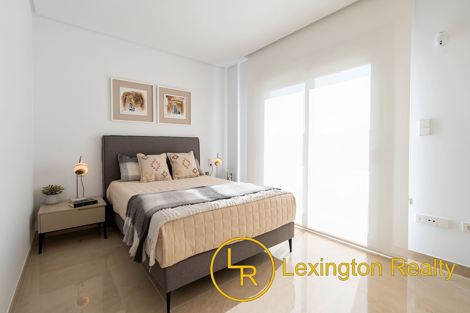 3 bedroom Townhouse for sale in Gran Alacant with pool garage - € 350,000 (Ref: 8222087)