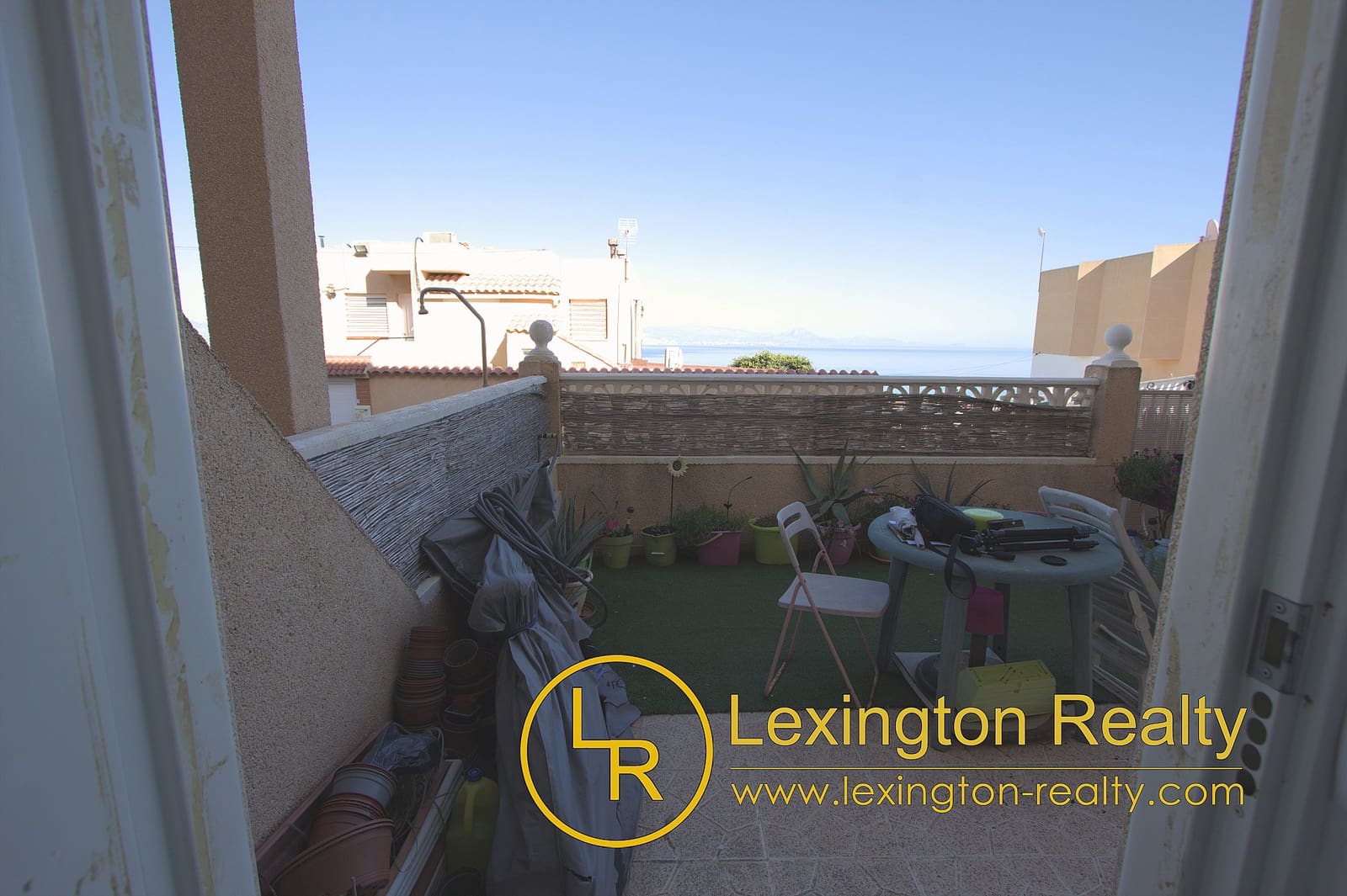 2 bedroom Townhouse for sale in Gran Alacant - € 186,000 (Ref: 8769084)