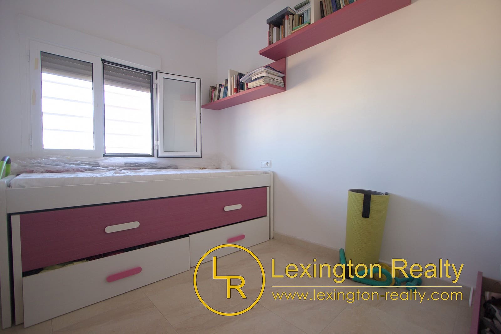 2 bedroom Townhouse for sale in Gran Alacant - € 186,000 (Ref: 8769084)