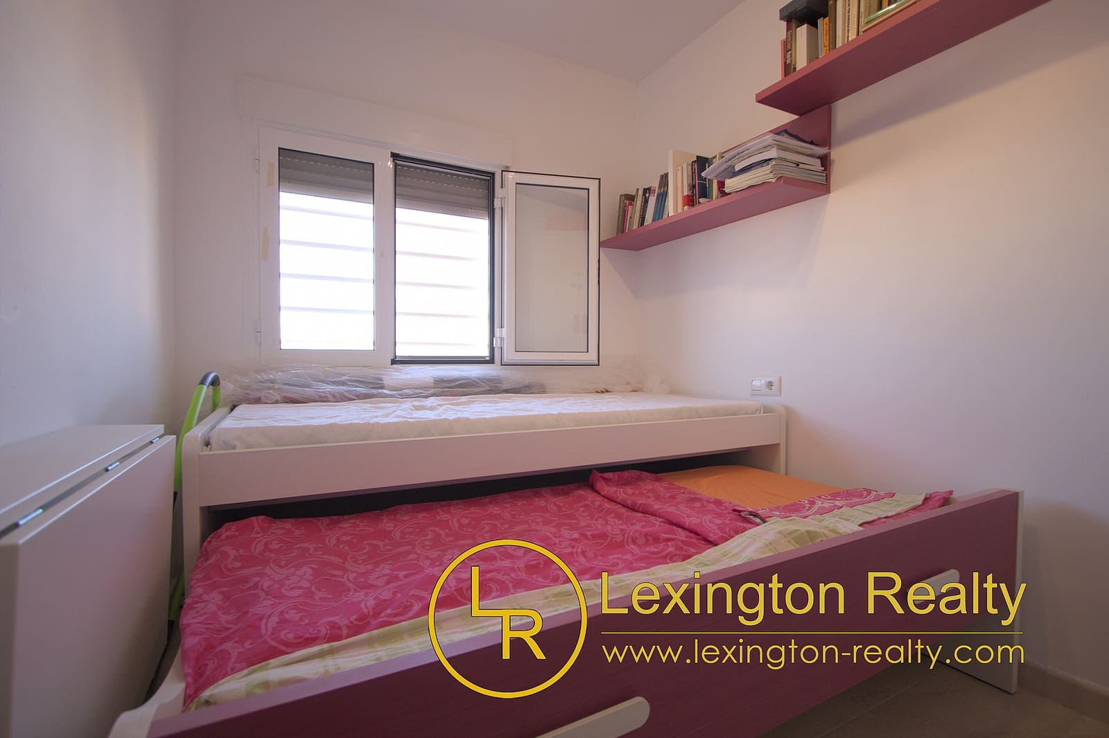 2 bedroom Townhouse for sale in Gran Alacant - € 186,000 (Ref: 8769084)